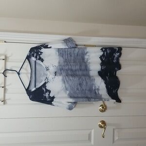 3/$12 NWOT Shein t-shirt sz 5XL